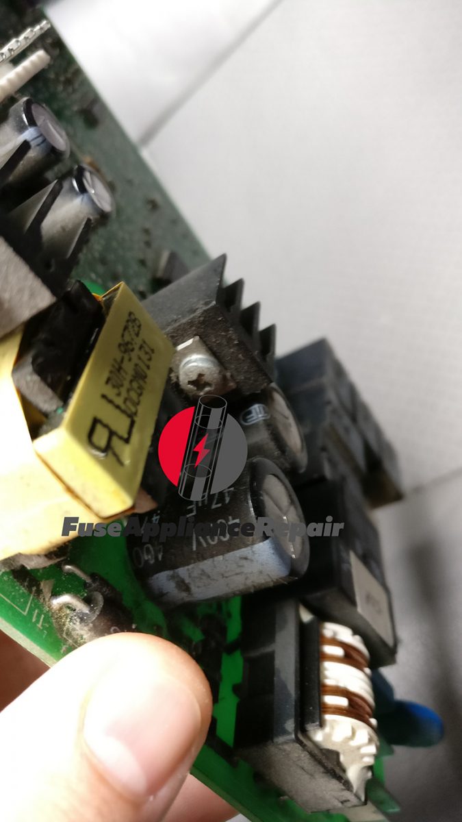 GE wr55x10942 refrigerator main control board Repair Fuse HVAC