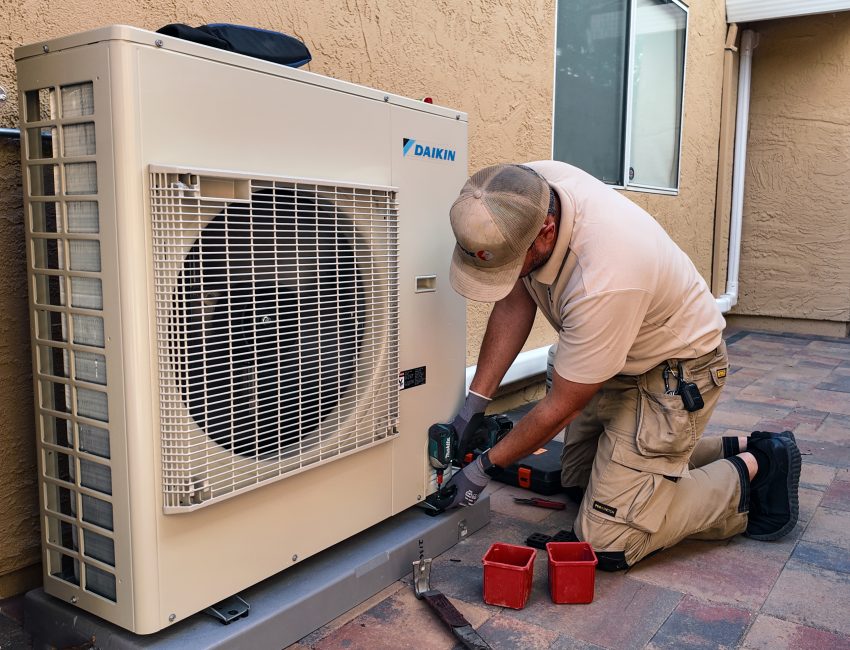 how does a heat pump work