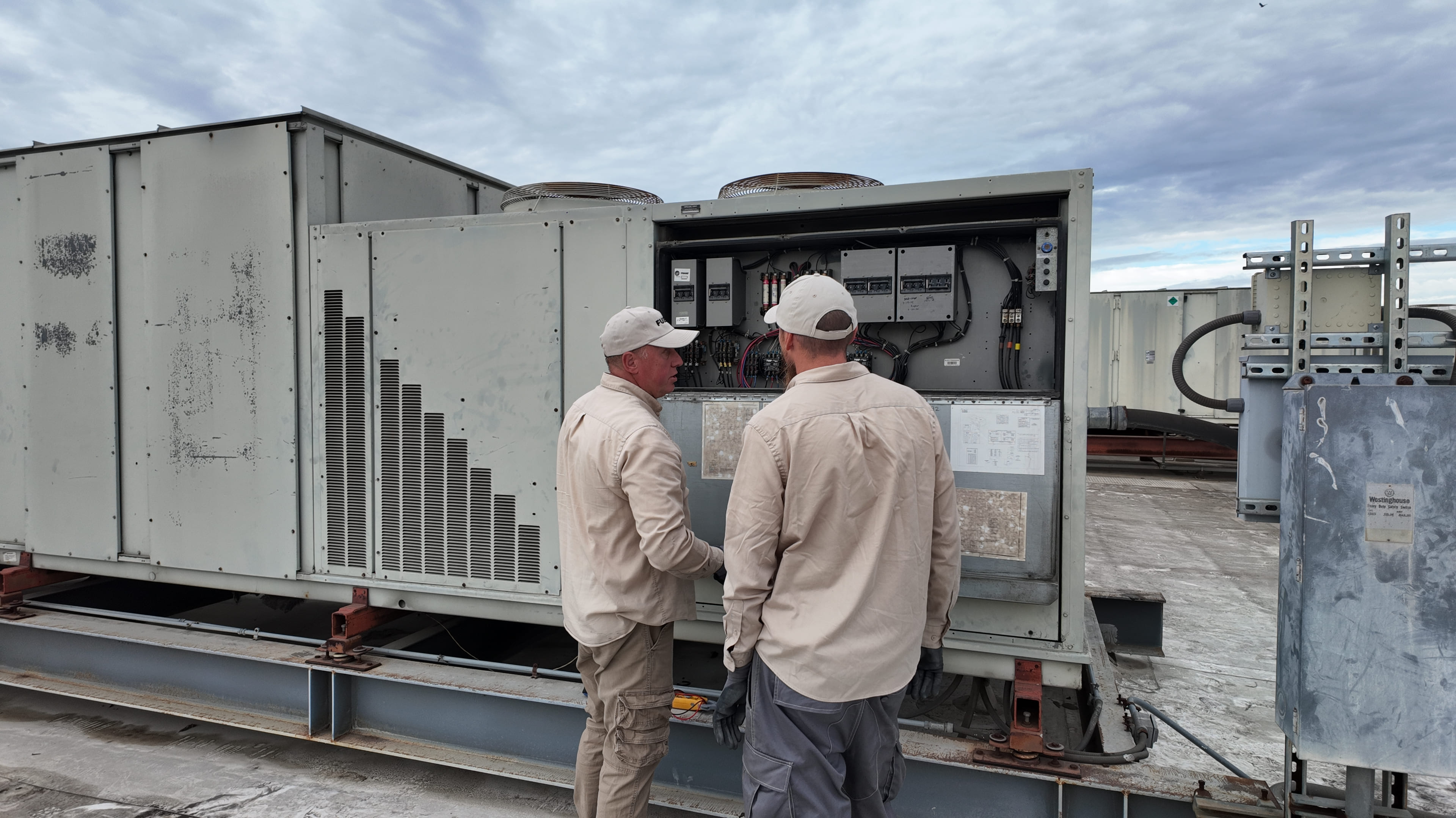 Commercial refrigeration repair in Los Altos