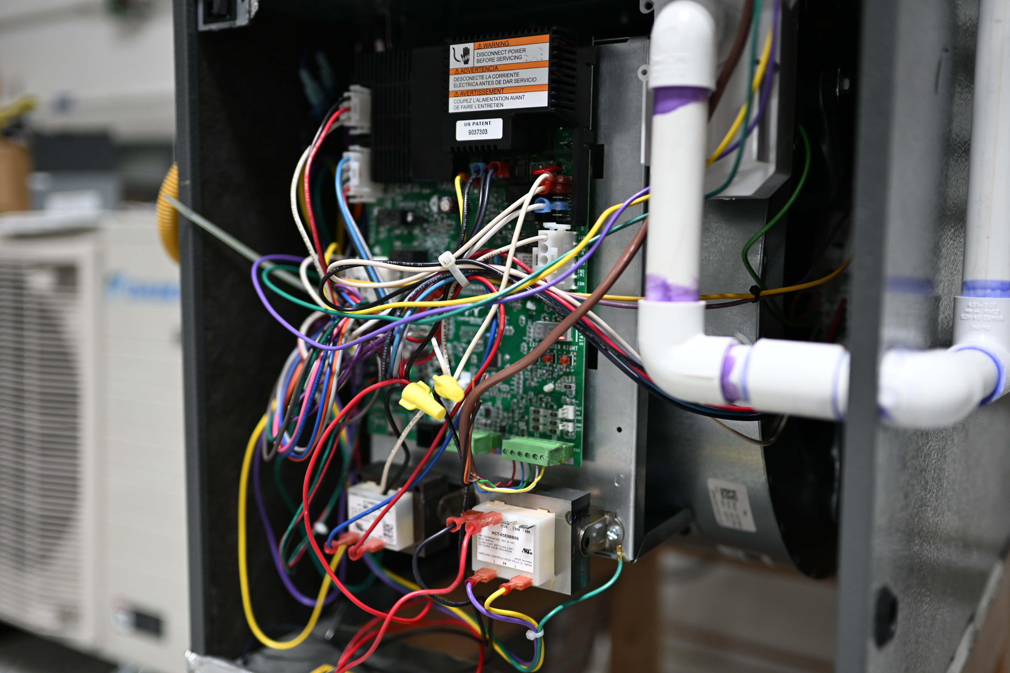 How many watts to run a house